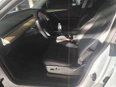 Tesla Model Y Long Range All-Wheel Drive 3D7 - ფოტო 14