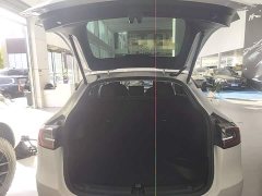 Tesla Model Y Long Range All-Wheel Drive 3D7 - ფოტო 18