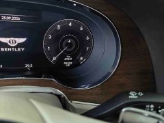Bentley Bentayga 4.0T V8 Long Wheelbase Elegance Edition - ფოტო 6