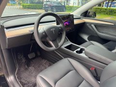 Tesla Model Y Rear-Wheel Drive - ფოტო 10