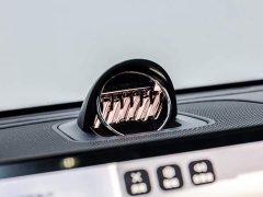 AITO Aion M8 Extended Range Max 53.4kWh 5-Seater with 192-Channel LiDAR - ფოტო 18