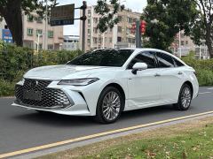 Toyota Camry Hybrid 2.5L XLE Premium - photo 1