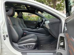 Toyota Camry Hybrid 2.5L XLE Premium - photo 11