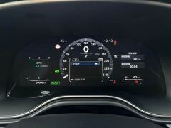 Toyota Camry Hybrid 2.5L XLE Premium - photo 17