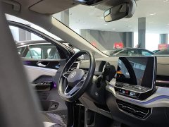 Volkswagen ID.6 CROZZ 2022 Long Range PRO - ფოტო 13