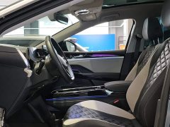 Volkswagen ID.6 CROZZ 2022 Long Range PRO - ფოტო 9