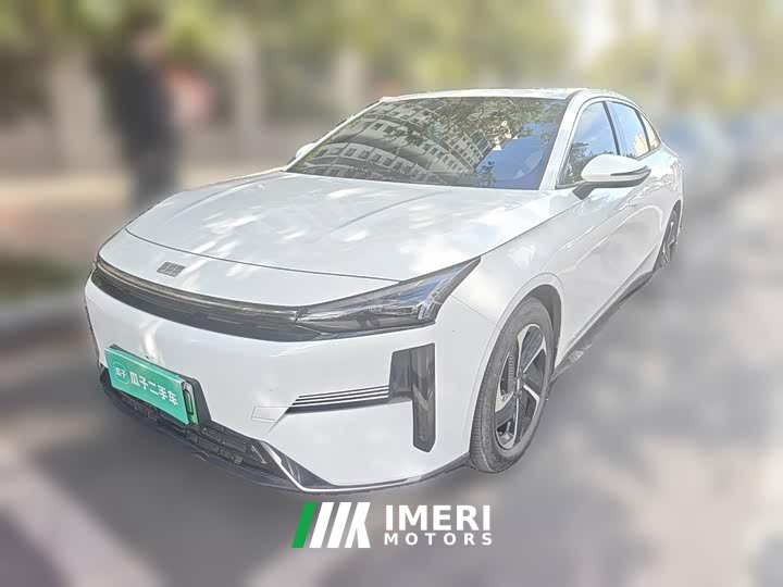 Geely Galaxy L6 60km PLUS