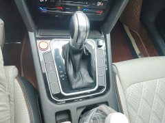 Volkswagen Tiguan L Outstanding Edition 330TSI Automatic Two-Wheel Drive R-Line Dragon Shine Version - ფოტო 15
