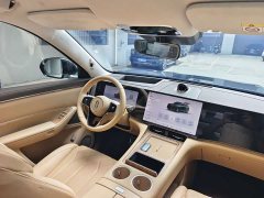 AITO M8 Extended Range Max 37kWh 6-Seat (192-Channel LiDAR) - ფოტო 6