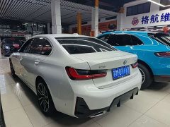 BMW 3 Series 325Li M Sport Package - ფოტო 8