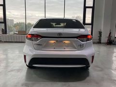 Toyota Corolla 1.8L CVT Luxury - фото 1