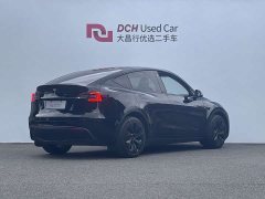 Tesla Model Y Long Range All-Wheel Drive - ფოტო 5