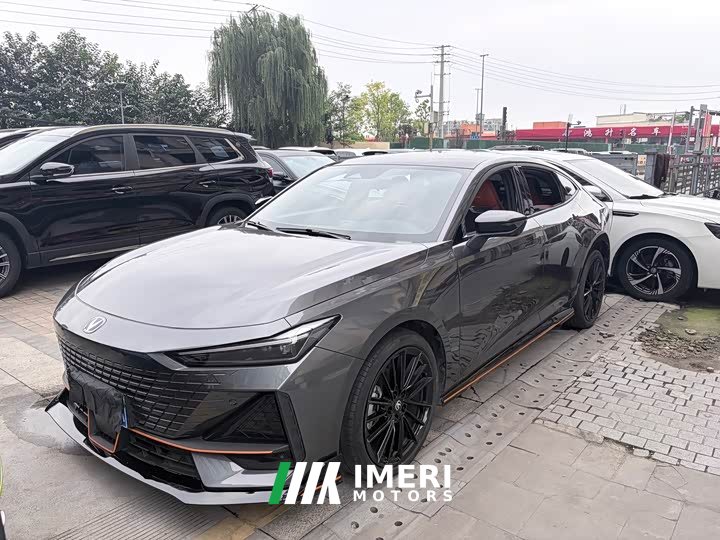 Changan UNI-V 1.5T Sport Edition - ავტომობილი ჩინეთიდან
