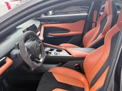 Changan UNI-V 1.5T Sport Edition - ფოტო 5
