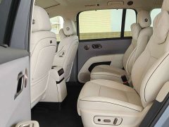 Li Auto i8 Standard Edition - ფოტო 11