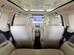Li Auto i8 Standard Edition - ფოტო 14