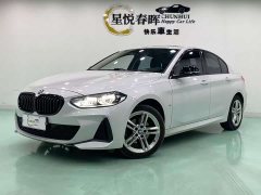 BMW 1 Series Facelift 120i M Sport - ფოტო 1