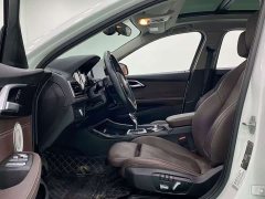 BMW 1 Series Facelift 120i M Sport - ფოტო 4