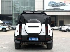 Land Rover Defender 110 3.0T P400 X-DYNAMIC HSE - ფოტო 14