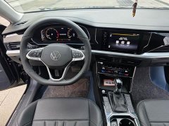 Volkswagen Passat Outstanding Edition 380TSI Dragon Ascendant Version - ფოტო 14