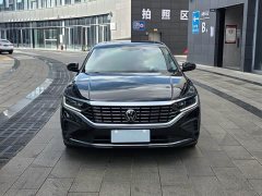 Volkswagen Passat Outstanding Edition 380TSI Dragon Ascendant Version - ფოტო 2