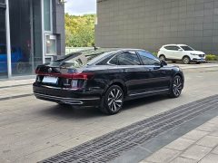Volkswagen Passat Outstanding Edition 380TSI Dragon Ascendant Version - ფოტო 4
