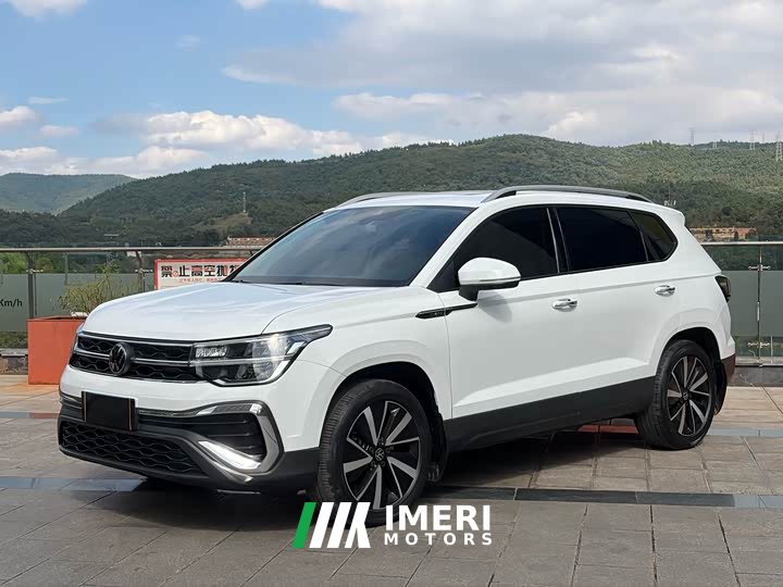 Volkswagen Touareg 300TSI Two-Wheel Drive Moonlight Edition - car from China