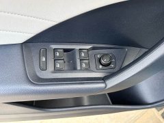 Volkswagen Touareg 300TSI Two-Wheel Drive Moonlight Edition - photo 15