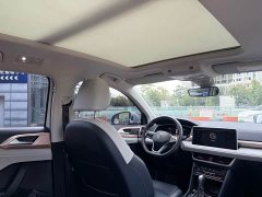 Volkswagen Touareg 300TSI Two-Wheel Drive Moonlight Edition - photo 7
