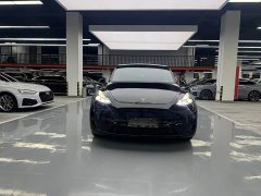 Tesla Model Y Rear-Wheel Drive - ფოტო 2