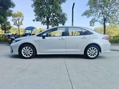 Toyota Corolla Hybrid 1.8L E-CVT Elite - ფოტო 3