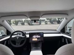 Tesla Model Y Rear-Wheel Drive - photo 7