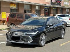 Toyota Avalon Hybrid 2.0L Luxury - ფოტო 1