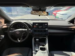 Toyota Avalon Hybrid 2.0L Luxury - ფოტო 5