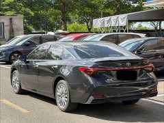 Toyota Avalon Hybrid 2.0L Luxury - ფოტო 6