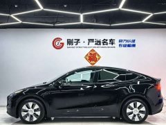 Tesla Model Y Standard Range RWD - ფოტო 15