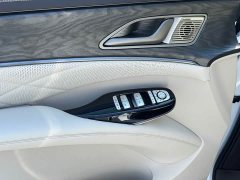Denza D9 DM-i 980 AWD Luxury - ფოტო 8