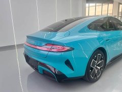 Xiaomi SU7 Rear-Wheel Drive Standard Founder Edition - ფოტო 11