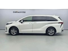 Toyota Sienna 2.5L Hybrid Comfort Edition - ფოტო 3