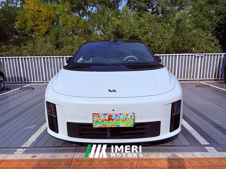 Li Auto i6 Two-Wheel Drive Standard - ავტომობილი ჩინეთიდან