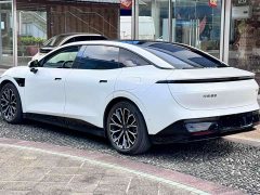 Zeekr 007 RWD Smart Driving Edition 75kWh - ფოტო 14