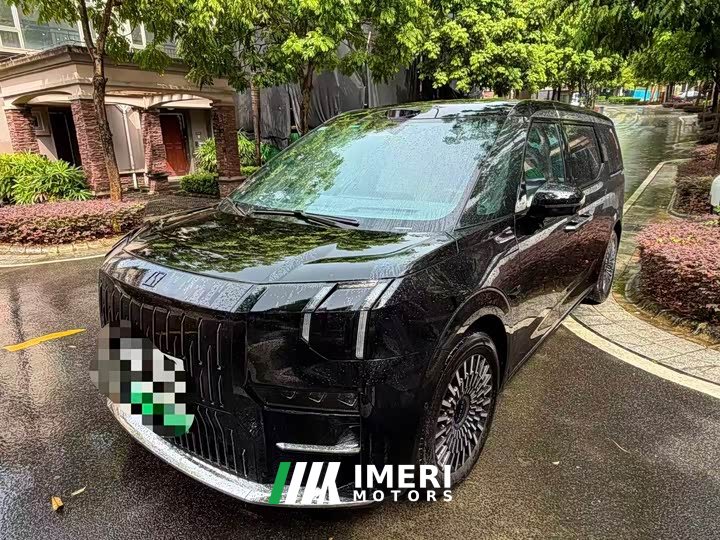 Zeekr 009 Six-Seat Executive AWD 108kWh