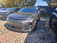 Li Auto L8 Pro - ფოტო 1