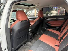 Changan Eado PLUS Blue Whale NE 1.4T GDI DCT High Performance Edition - ფოტო 11