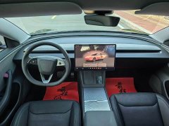 Tesla Model 3 Rear-Wheel Drive - ფოტო 5