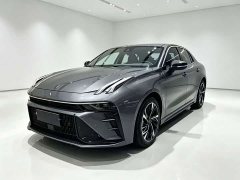 Lynk & Co 03 1.5T DCT Pro - ფოტო 1