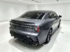 Lynk & Co 03 1.5T DCT Pro - ფოტო 9