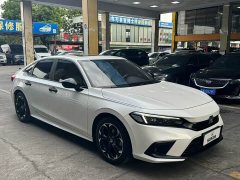 Honda Civic 240TURBO CVT Fuel Dynamic Edition - ფოტო 3