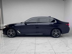 BMW 5 Series 530Li Premier M Sport Package - ფოტო 16