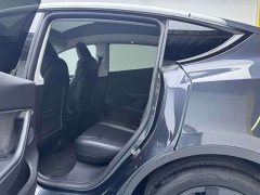 Tesla Model Y Rear-Wheel Drive - photo 8